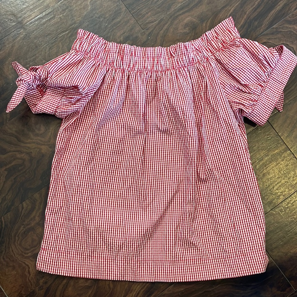 Off the shoulder shirt